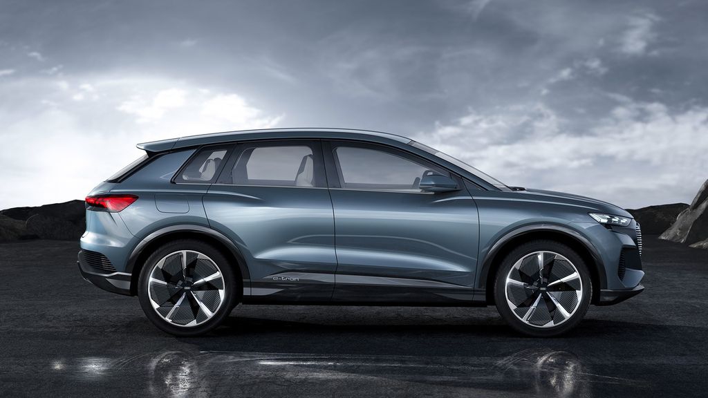Giá bán khởi điểm của Audi Q4 e-tron là 45.000 USD